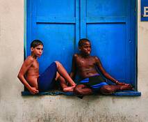 Boys_in_blue
