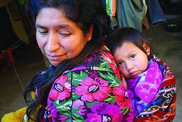 Mayan_weavers_4
