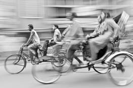 Rickshaws_in_khulna