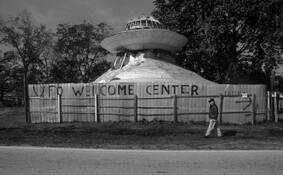 Welcome_aliens