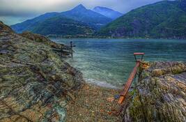 Fisherman_s_benches