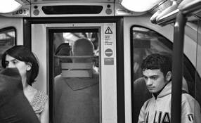 Crowded_train__2
