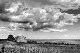 Lost_farm_on_orleans_island