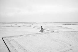 Radar_tower_in_snow