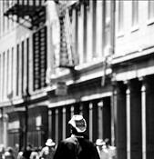 Man_and_hat
