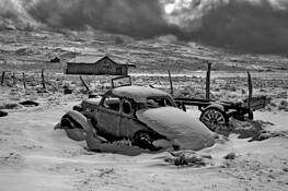 Parking_lot_with_snow