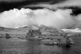 Clouds_over_eastern_sierras