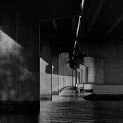 Under_the_bridge_1