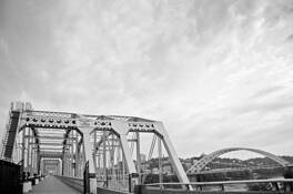 Purple_people_bridge_1