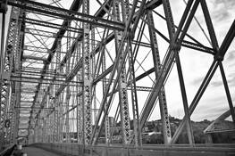 Purple_people_bridge_9