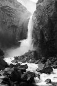 Lower_yosemite_falls