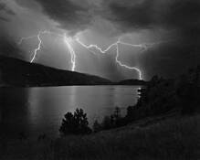 Lightening_strikes