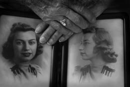 Moms_hands