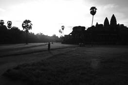 Sunrise_at_angkor_wat