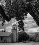 Village_church_and_cottonwood_tree