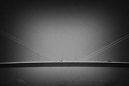 Bridge_at_halong_bay