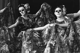 Skeleton_dancers