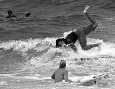 Surfer_face_plant