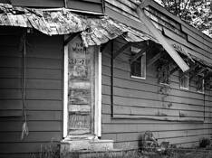 Side_of_the_road_5