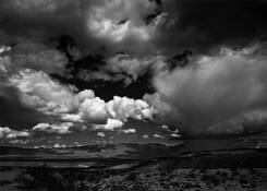 Death_valley_thunderstorm