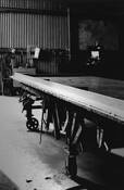 Steel_table_with_tools