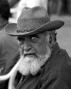 Bearded_man_at_horse_show