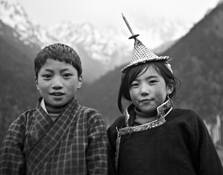 Siblings_in_laya