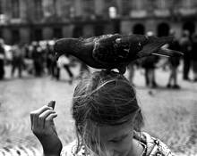 Girl_and_bird