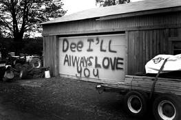 Dee_i_love_you