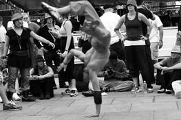 Breakdancer