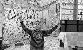 Exuberant_boy