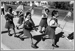 Brownies_march_in_veteran_s_day_parade