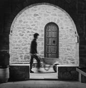 Working_on_the_monastery_of_saint_stephen