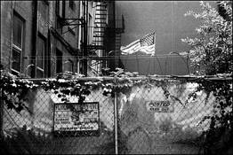 Posted_keep_out