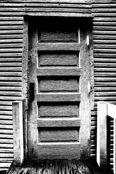 Ominous_doorway
