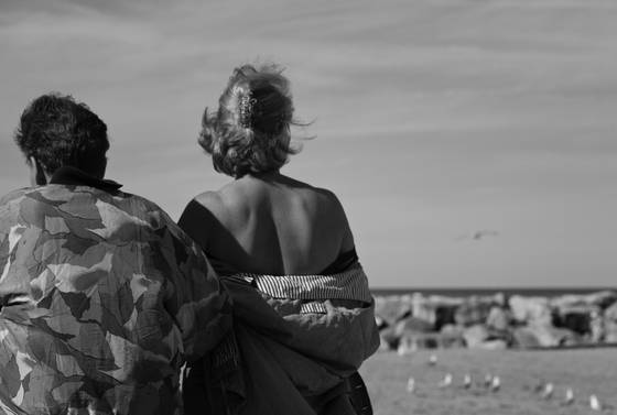 Two_women