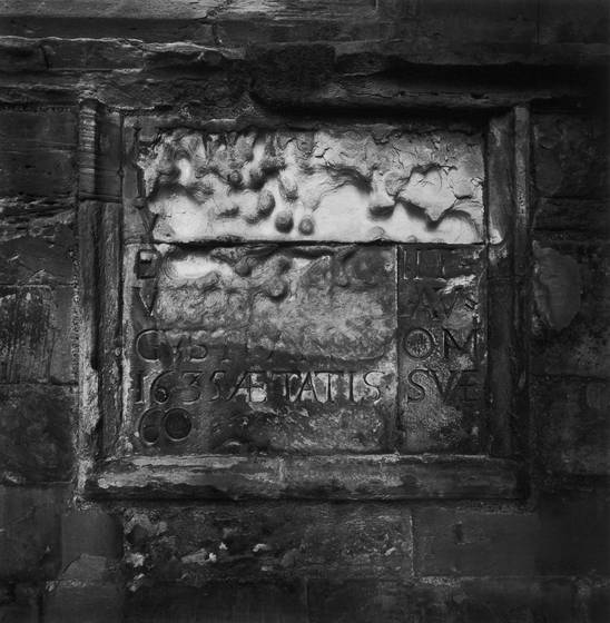 Eroded_carving