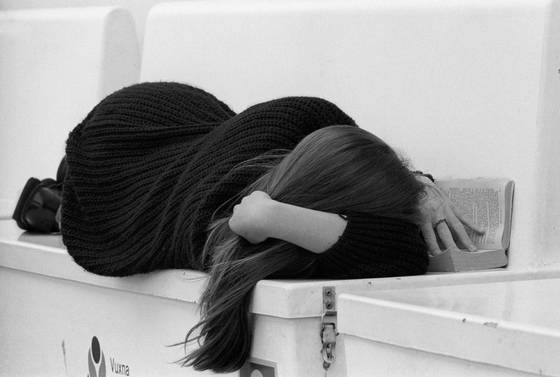 Lady_on_an_irish_ferry