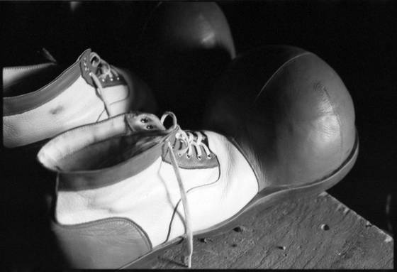 Clown_shoes