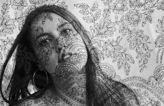 Jessie_and_chantilly_lace