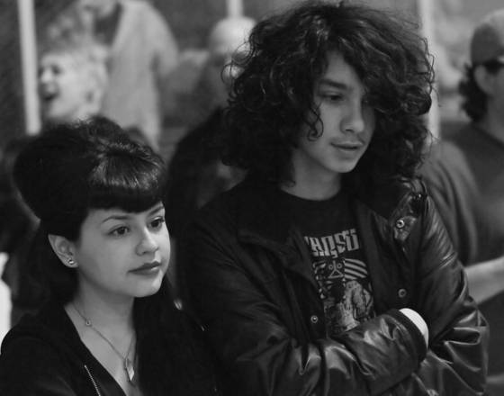 Young_couple_at_roller_derby_bout