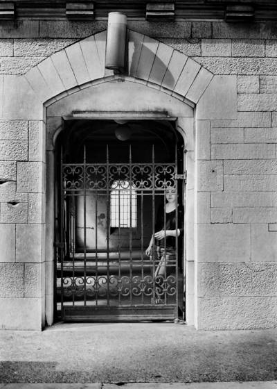 Christina_at_the_gate