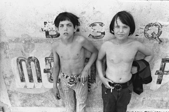 Young_smokers