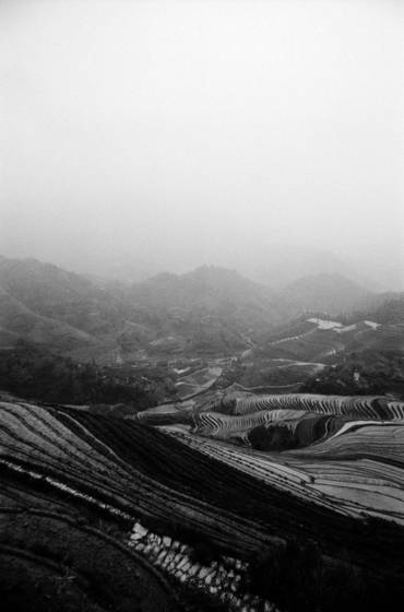 Valley_of_unfolding_terraces