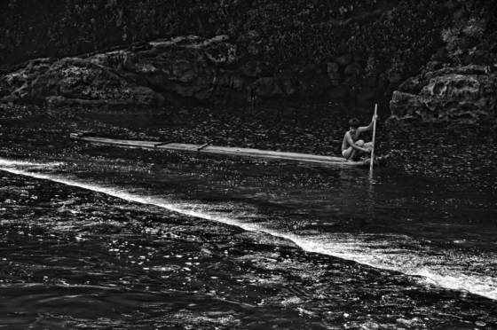 Boy_on_raft