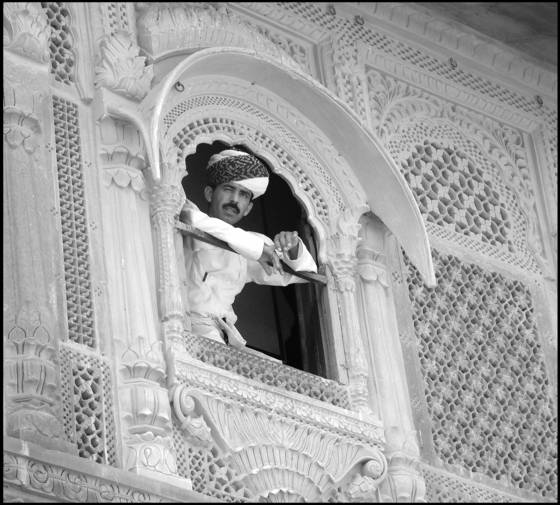 Indian_guard_in_window