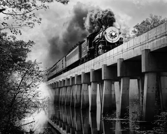 Crossing_the_neches_river