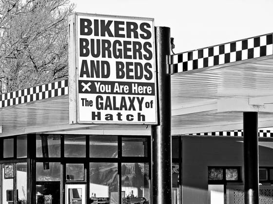 Bikers_burgers_beds