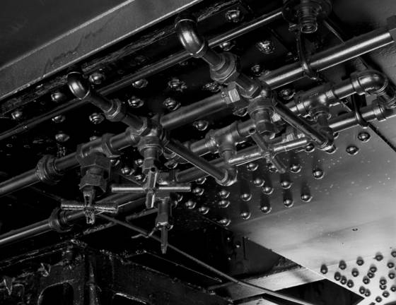 Valves_and_rivets