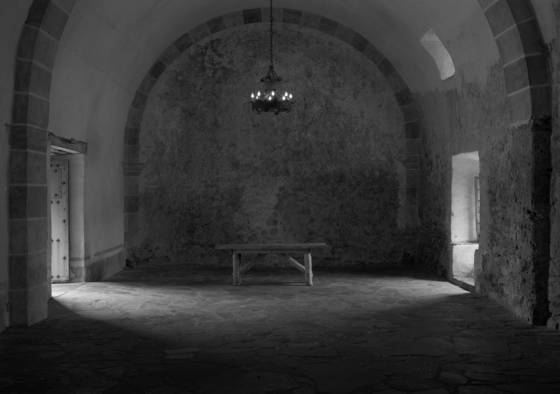 Available_light